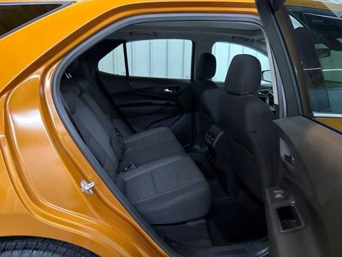 Used 2018 Chevrolet Equinox LT w/ Sun & Infotainment Package FWD image 14