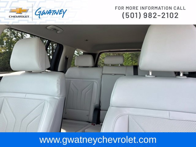 Used 2025 Hyundai Santa Fe SEL FWD image 26