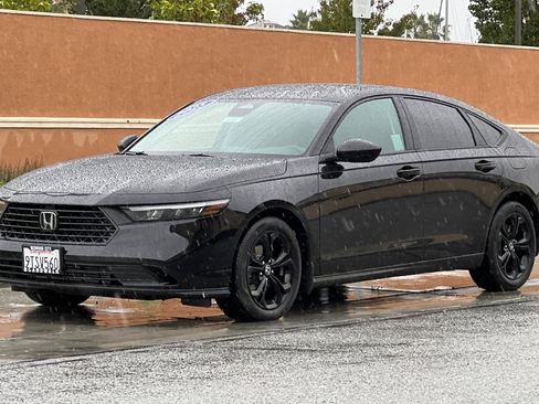 Used 2025 Honda Accord SE image 8