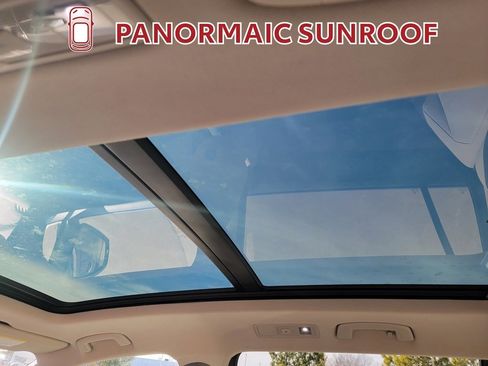 Used 2019 Volkswagen Tiguan SEL image 28