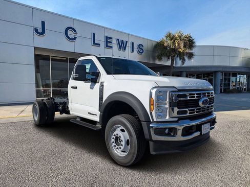 New 2025 Ford F600 4x4 Regular Cab Super Duty w/ XL Chrome Package image 1