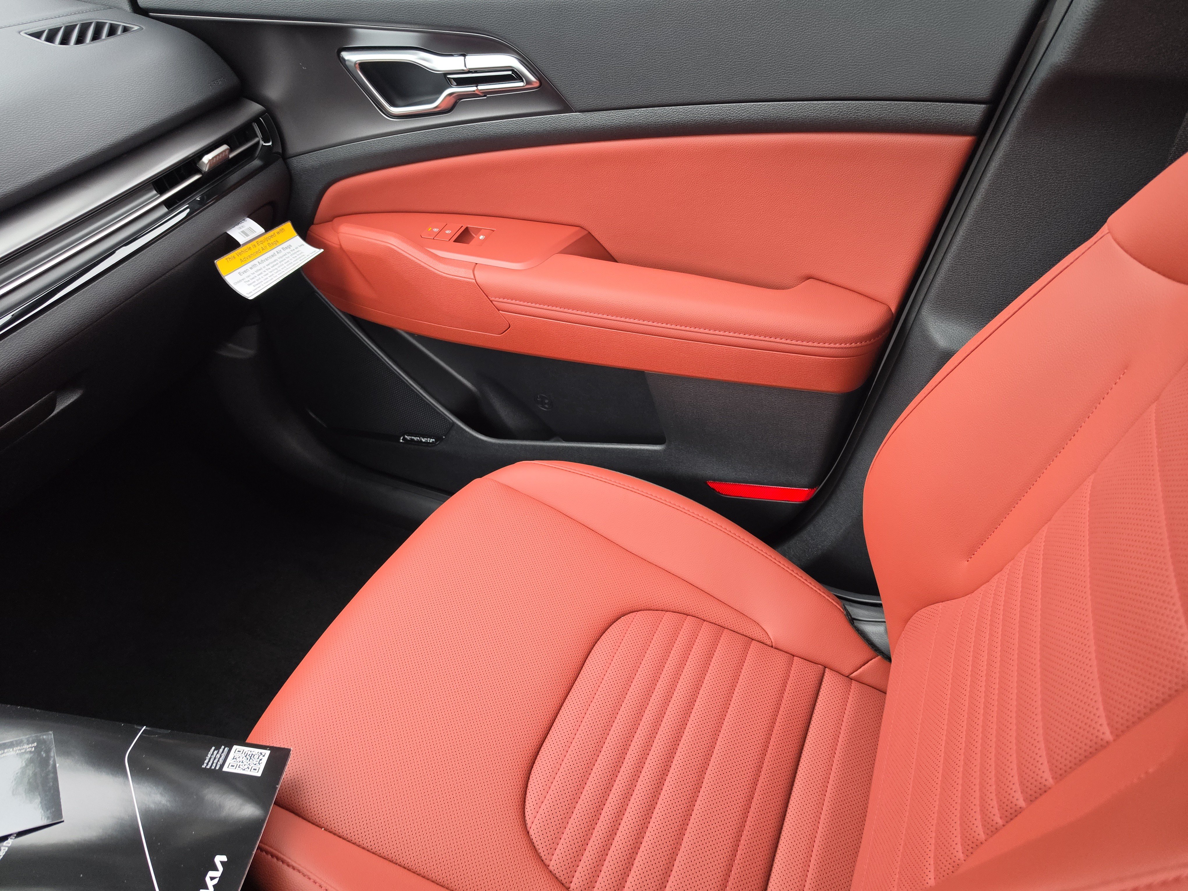 New 2027 Kia Sportage SX FWD image 16