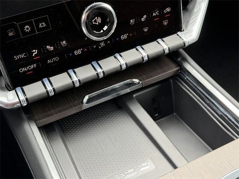 New 2026 GMC Acadia Denali w/ Super Cruise Package image 24