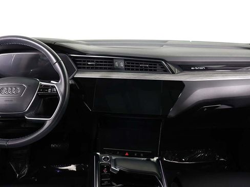 Used 2024 Audi Q8 e-tron Prestige w/ Prestige Package AWD/4WD image 43