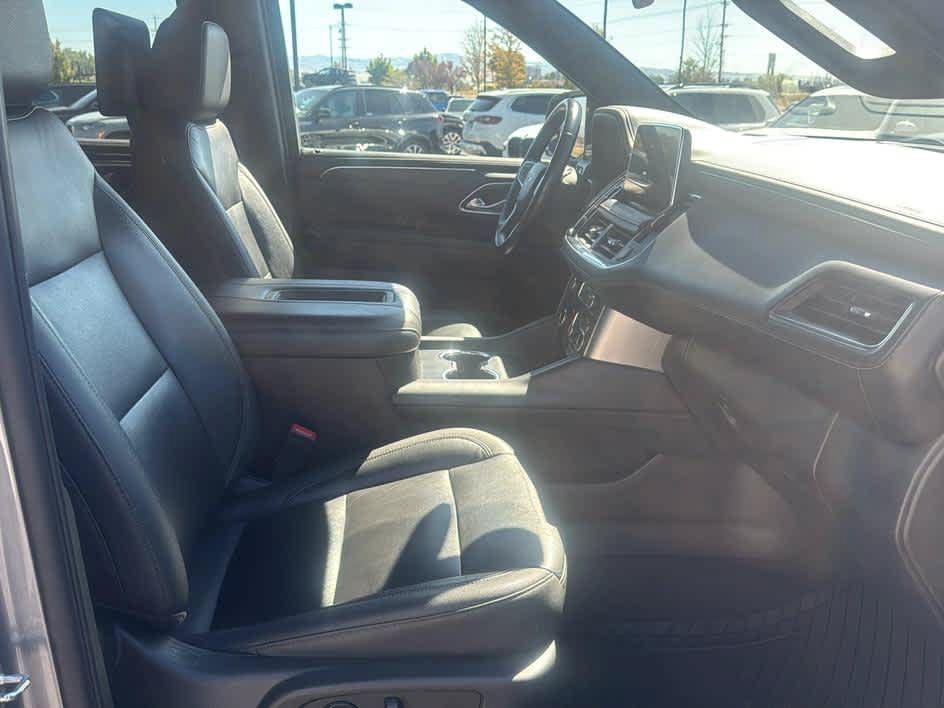 Used 2021 Chevrolet Suburban Z71 w/ Rear Media and Nav Package AWD/4WD image 25