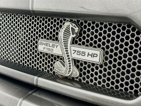 Used 2018 Ford F150 Lariat w/ Equipment Group 502A Luxury AWD/4WD image 35