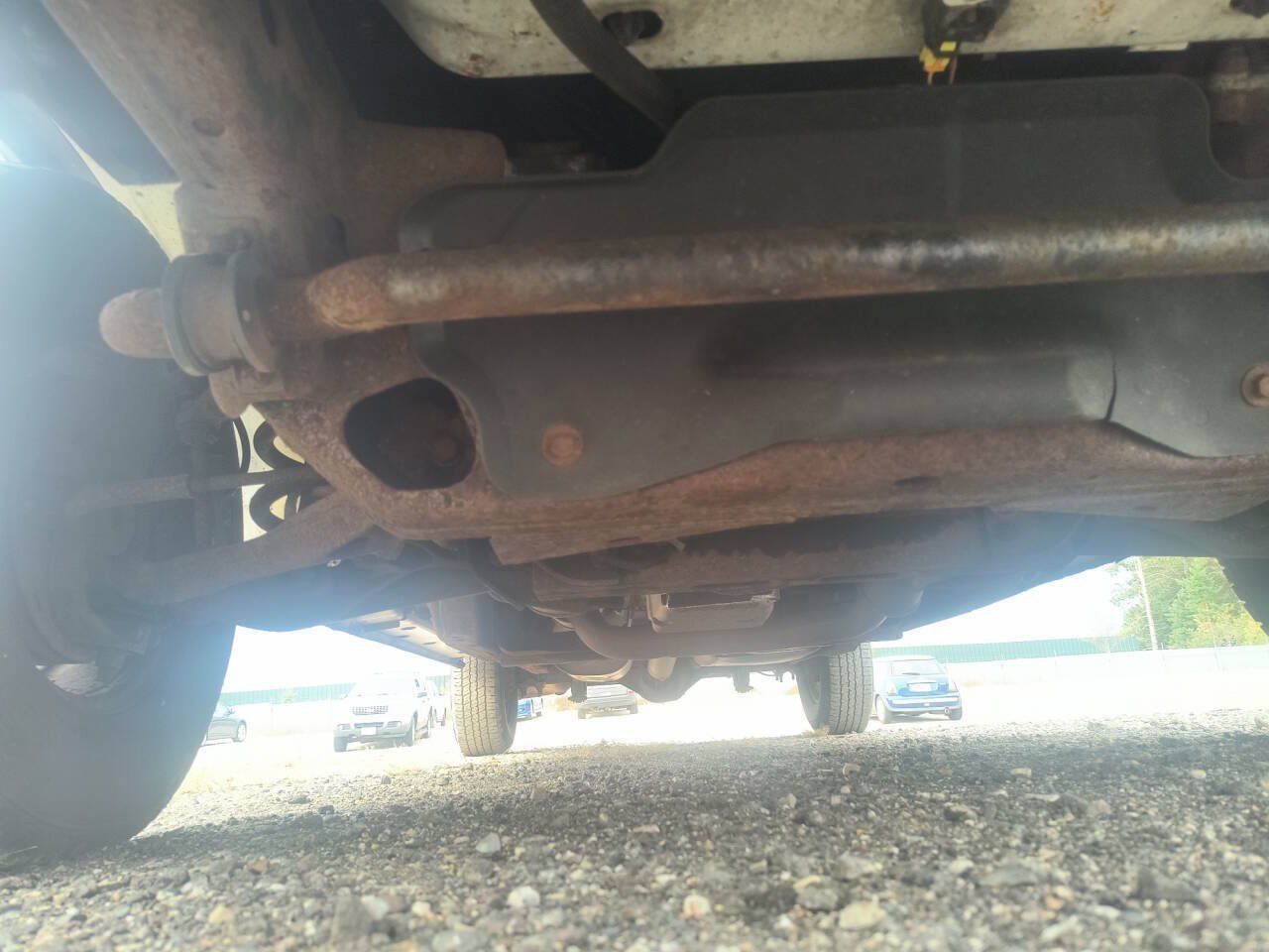 Used 2014 Chevrolet Express 2500 RWD image 14