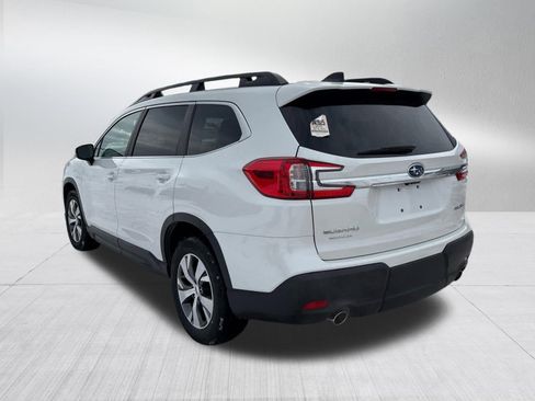 Used 2025 Subaru Ascent Premium image 5