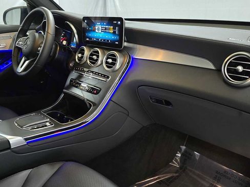 Certified 2022 Mercedes-Benz GLC 300 4MATIC Coupe image 11