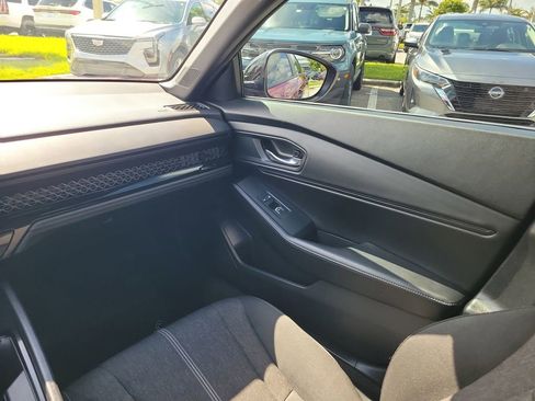 Used 2023 Honda Accord Sport image 19