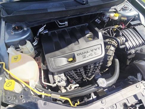 Used 2009 Chrysler Sebring Touring image 26