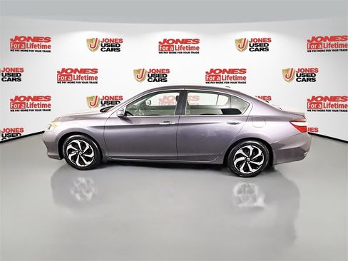 Used 2017 Honda Accord EX-L image 14