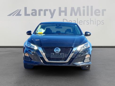 Used 2022 Nissan Altima 2.5 SR image 9