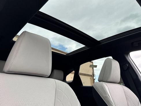 New 2026 Lexus RX 350h AWD/4WD image 15