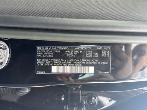 Certified 2023 Volvo XC60 B5 Plus w/ Protection Package Premier image 36