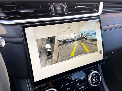 Used 2021 Jaguar F-PACE S image 21