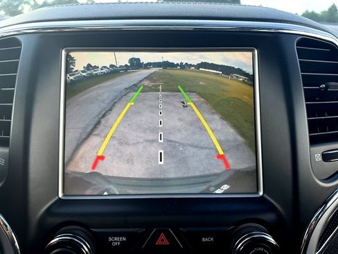 Used 2014 Jeep Grand Cherokee SRT8 w/ Luxury Group II image 19