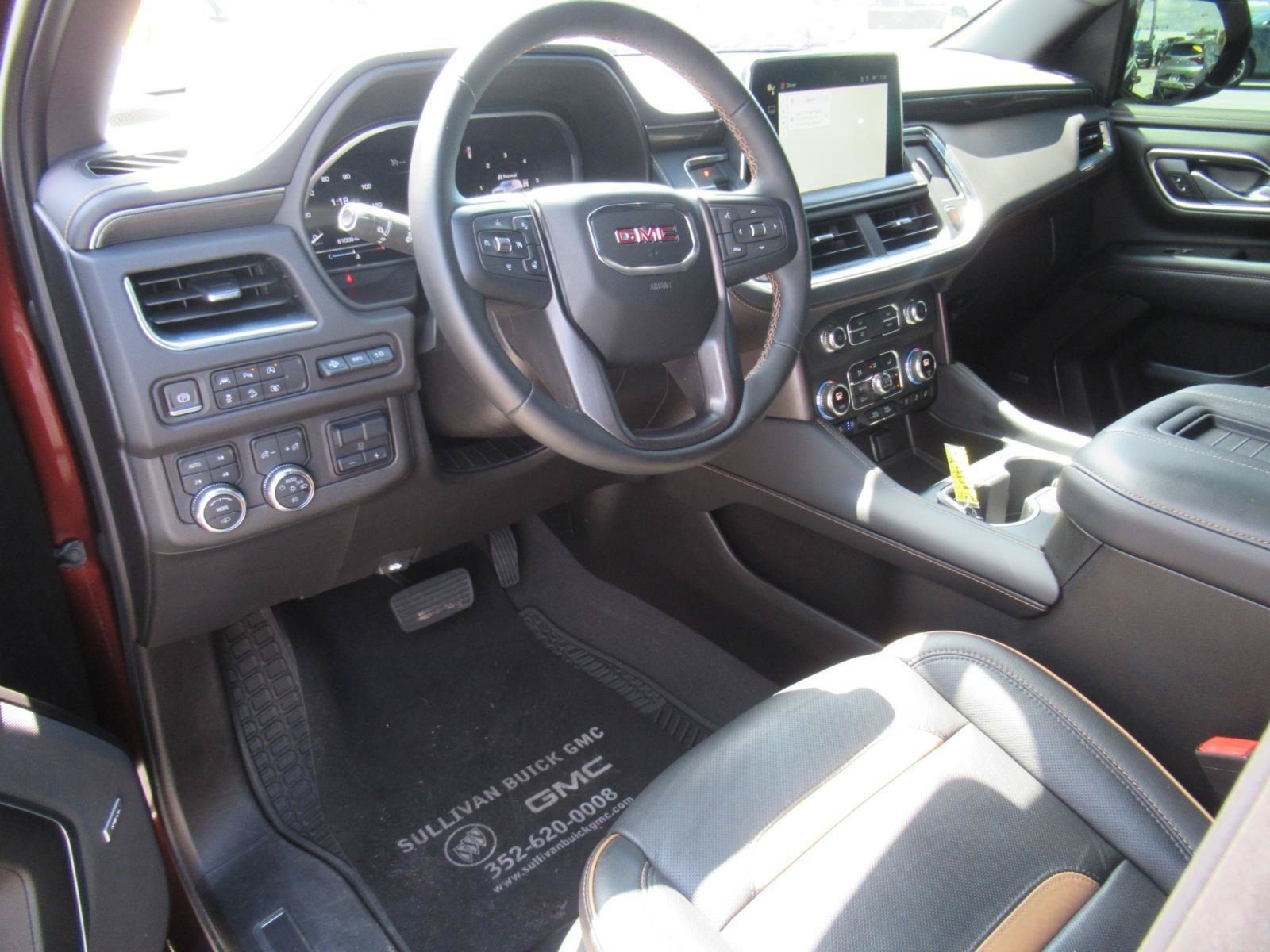 Used 2023 GMC Yukon AT4 w/ AT4 Premium Plus Package AWD/4WD image 14