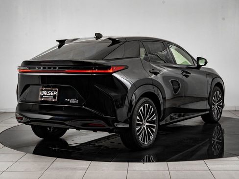 New 2026 Lexus RZ 450e AWD image 7