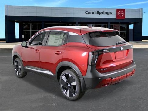 New 2026 Nissan Kicks SR image 3