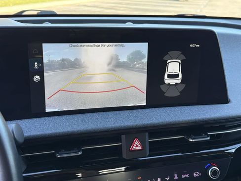 Used 2022 Kia EV6 Wind image 17