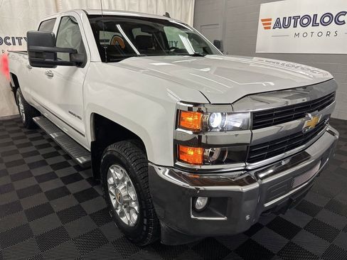 Used 2015 Chevrolet Silverado 2500 LTZ AWD/4WD image 2