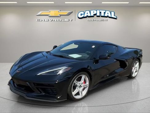 Used 2024 Chevrolet Corvette Stingray Preferred Cpe w/ Battery Protection Package RWD image 1