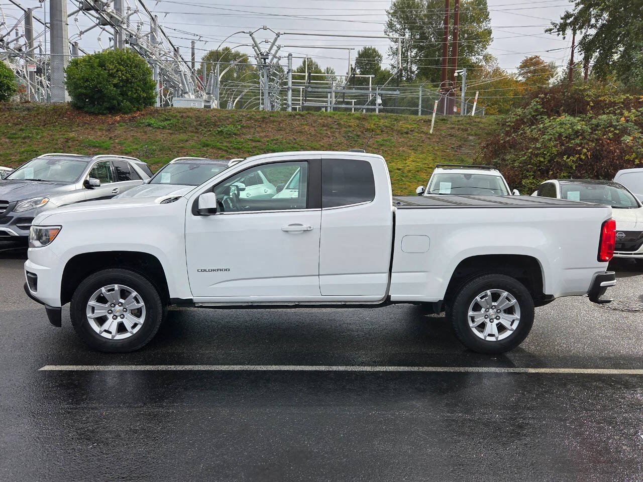 Used 2019 Chevrolet Colorado LT w/ Safety Package RWD image 4