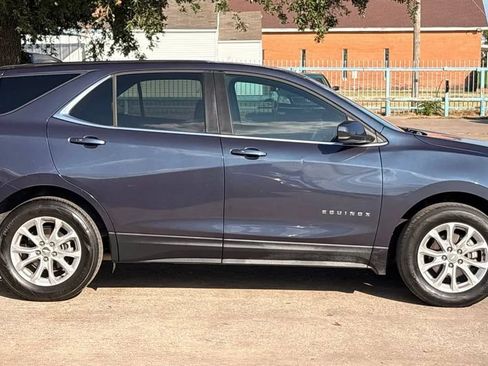 Used 2018 Chevrolet Equinox LT w/ LPO, Protection Package FWD image 2