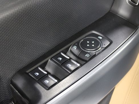 Used 2023 Ford F150 XLT RWD image 7