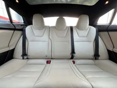 Used 2021 Tesla Model S Performance image 8