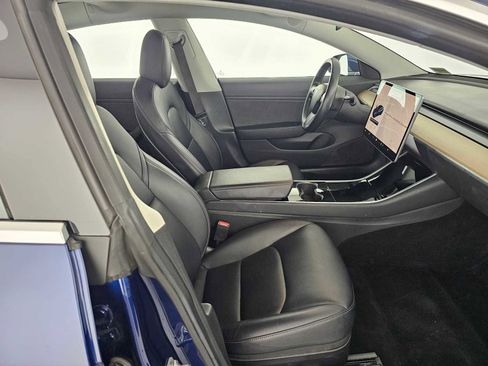 Used 2018 Tesla Model 3 Long Range image 10