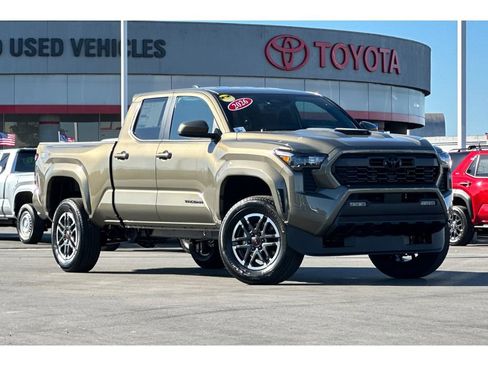 New 2026 Toyota Tacoma TRD Sport AWD/4WD image 2