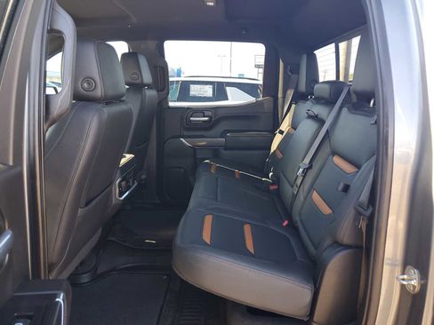 Used 2021 GMC Sierra 1500 AT4 w/ AT4 Premium Package image 13