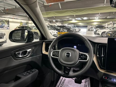 Used 2026 Volvo XC60 B5 Plus w/ Protection Package Premier AWD/4WD image 24