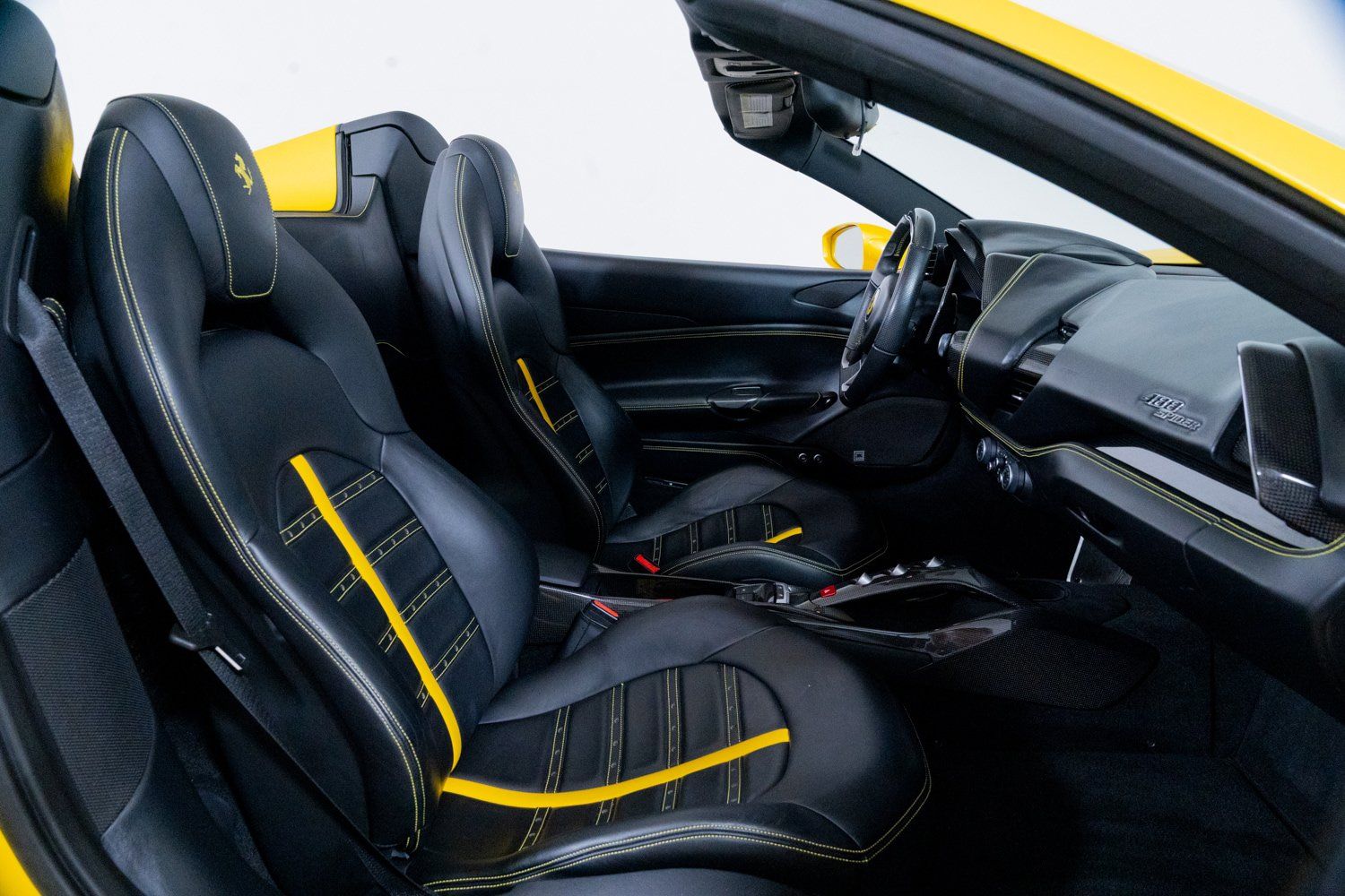 Used 2017 Ferrari 488 Spider RWD image 42