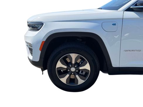 Used 2024 Jeep Grand Cherokee Limited 4xe AWD/4WD image 8