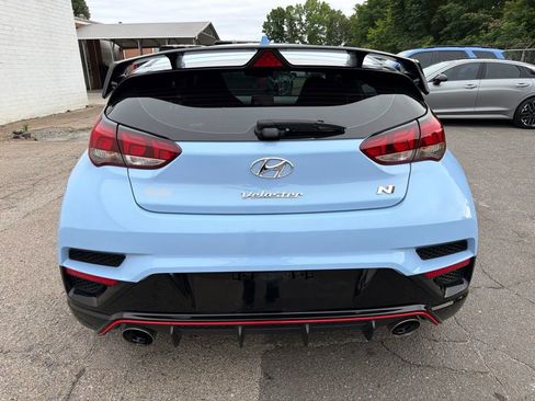 Used 2022 Hyundai Veloster N FWD image 3