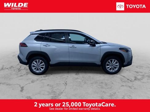 New 2026 Toyota Corolla Cross LE image 2