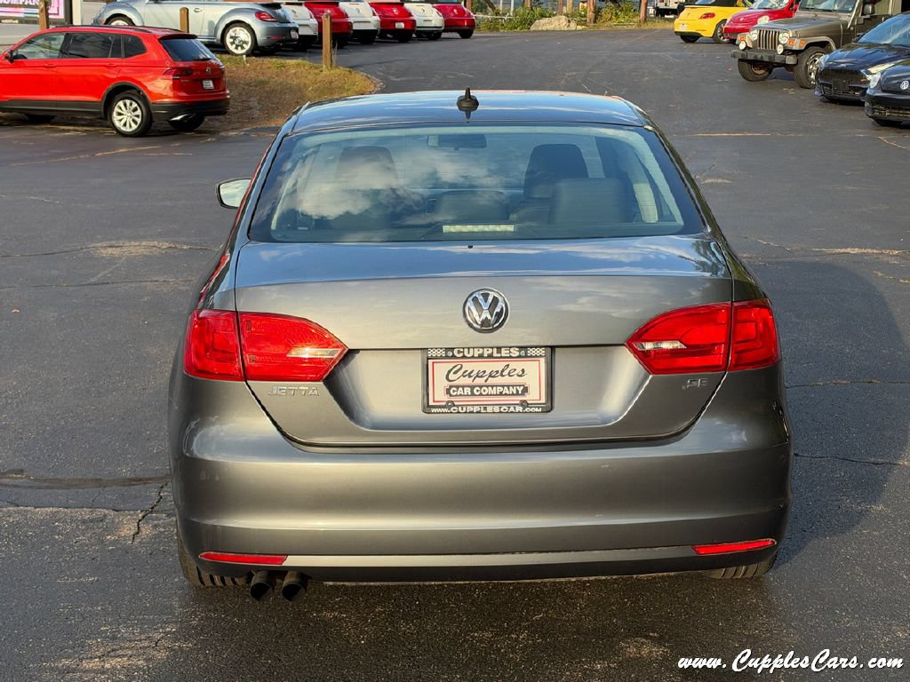 Used 2014 Volkswagen Jetta SE FWD image 28