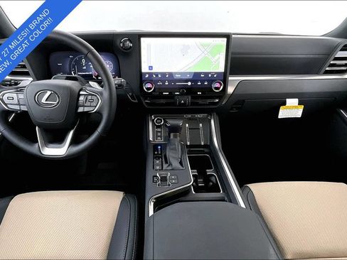 Used 2026 Lexus GX 550 AWD/4WD image 19