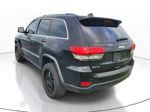 Used 2021 Jeep Grand Cherokee Laredo AWD/4WD image 6