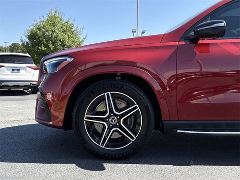 Certified 2025 Mercedes-Benz GLE 450 4MATIC image 9