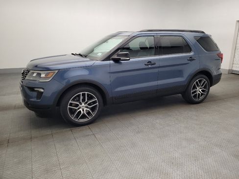 Used 2018 Ford Explorer Sport w/ Equipment Group 401A image 2