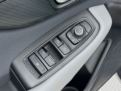 Certified 2025 Subaru Outback Premium w/ Popular Package #1A image 23