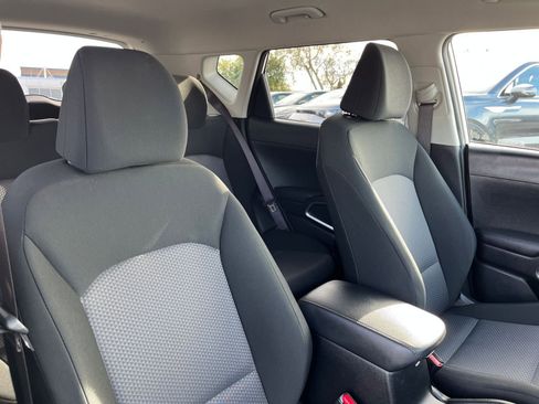 Used 2025 Kia Soul LX w/ LX Technology Package image 36