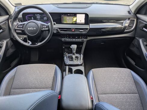 Used 2025 Kia Seltos S AWD/4WD image 15