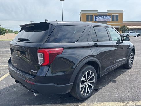 Used 2022 Ford Explorer ST-Line w/ Class IV Trailer Tow Package AWD/4WD image 5