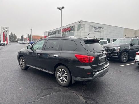 Certified 2017 Nissan Pathfinder SV w/ SV Cold Weather Package image 5