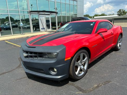 Used 2012 Chevrolet Camaro LS RWD image 2